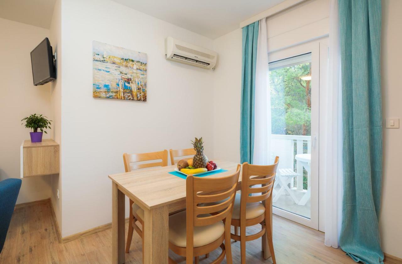 Villa Charlotte Omiš Exteriér fotografie